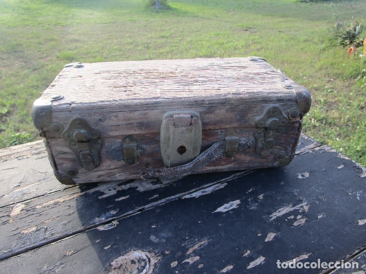 Antig&uuml;edades: Antiguo ba&uacute;l madera - Foto 1