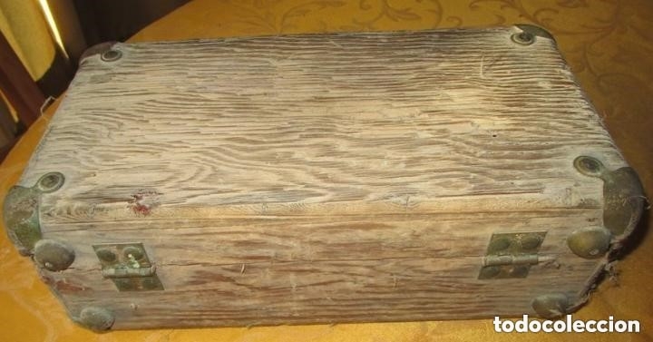 Antig&uuml;edades: Antiguo ba&uacute;l madera - Foto 6