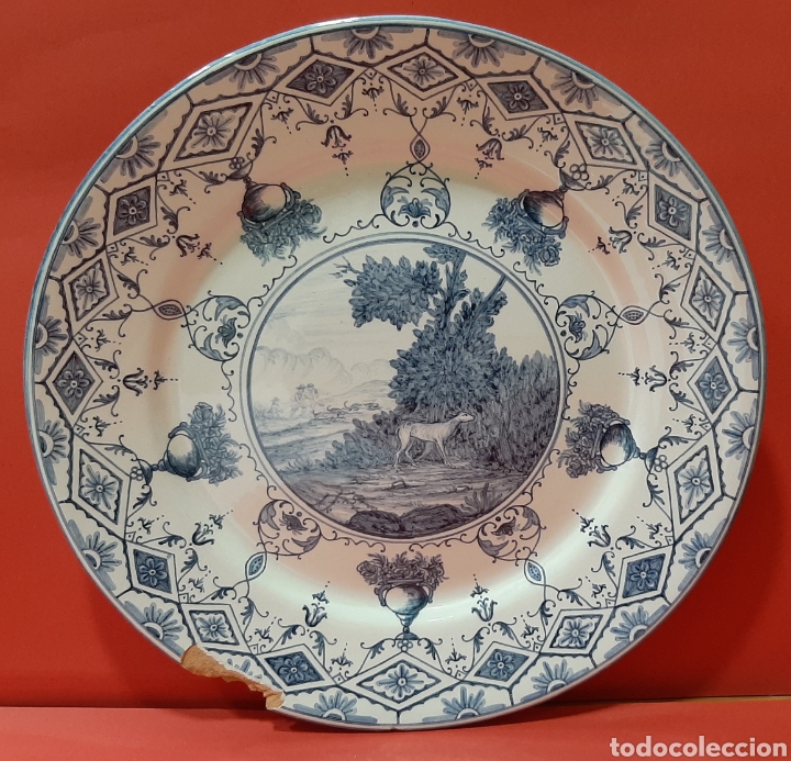 Antig&uuml;edades: BONITO PLATO DE ALCORA. MIDE 34 CM. - Foto 1