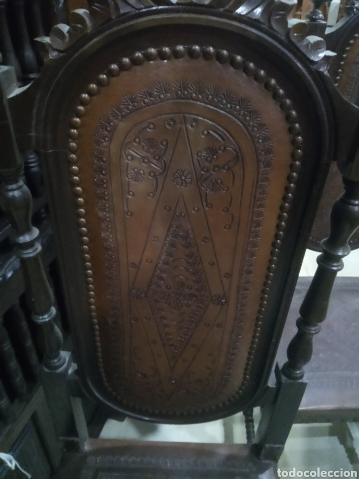 Antig&uuml;edades: Silla cuero repujado madera de casta&ntilde;o - Foto 4