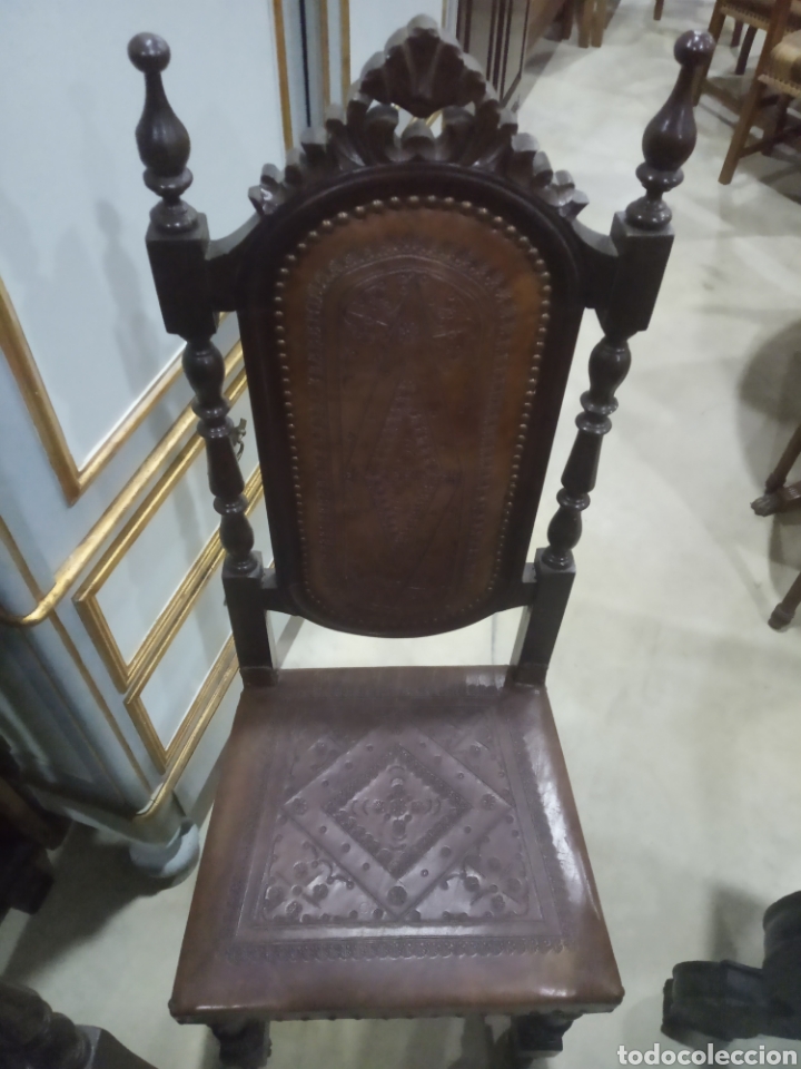 Antig&uuml;edades: Silla cuero repujado madera de casta&ntilde;o - Foto 5