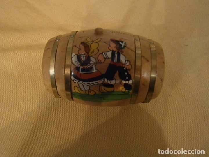 Antiques: barril de los a&ntilde;os 70 80