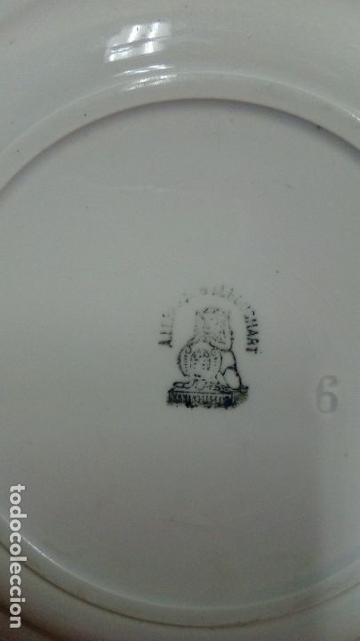 Antig&uuml;edades: plato de porcelana- - Foto 2