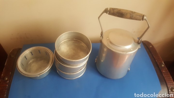 Antiquit&eacute;s: Utensilios de aluminio antiguos