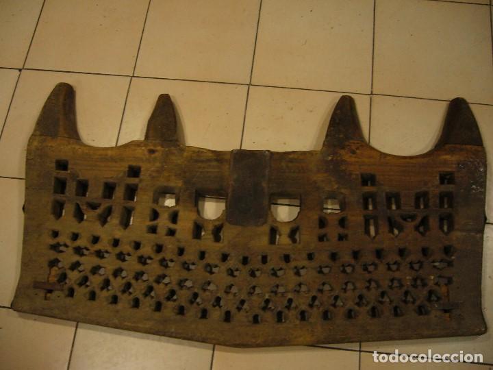 Antig&uuml;edades: Yugo antiguo de bueyes - Foto 2