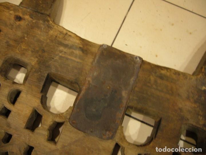 Antig&uuml;edades: Yugo antiguo de bueyes - Foto 3