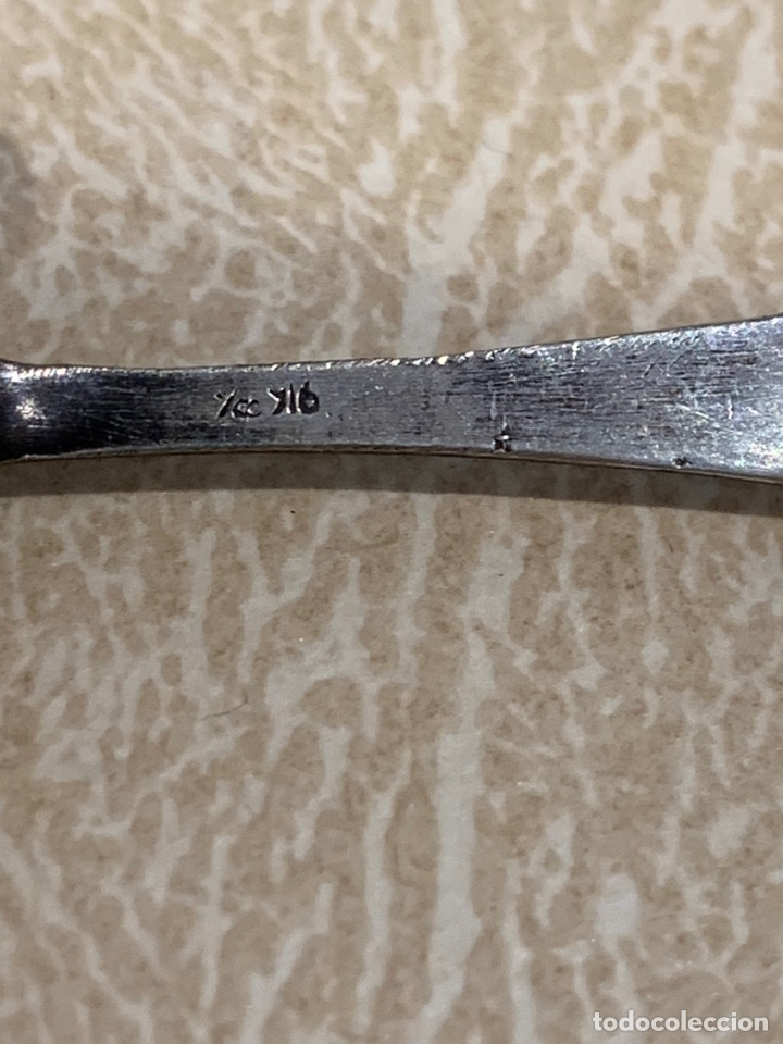 Antig&uuml;edades: Peque&ntilde;a cucharilla de plata - Foto 2