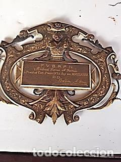 Antig&uuml;edades: preciosa placa repujada con pan de oro - Foto 6