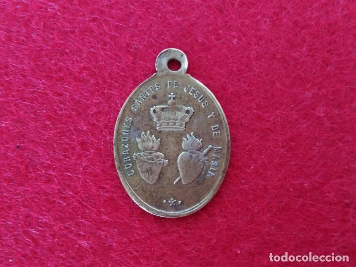 Antig&uuml;edades: Medalla Francisco Xavier - Foto 2
