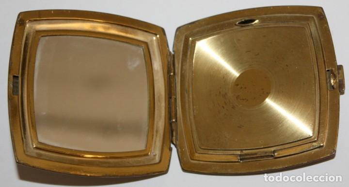 Antig&uuml;edades: POLVERA ESTILO ART-DECO EN METAL. CIRCA 1930 - Foto 2
