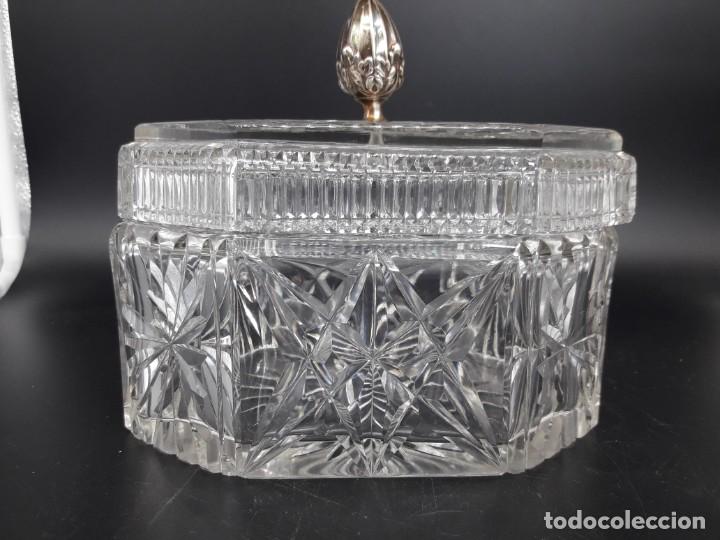 Antig&uuml;edades: Bombonera cristal y plata - Foto 1