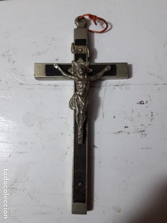 Antig&uuml;edades: Crucifijo - Foto 1