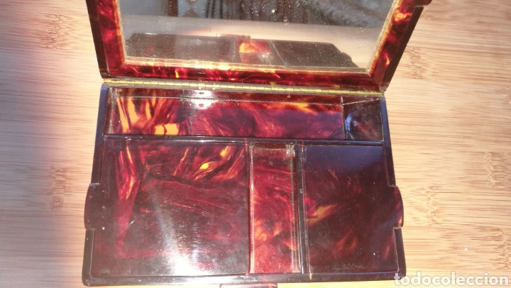 Antig&uuml;edades: ANTIGUA CAJA POLVERA IMITACIO CAREY - Foto 3