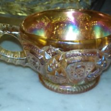 Antiguidades: TAZA CARNIVAL GRUESA CRISTAL GLASS COLOR CARAMELO BUEN ESTADO. Lote 183734320