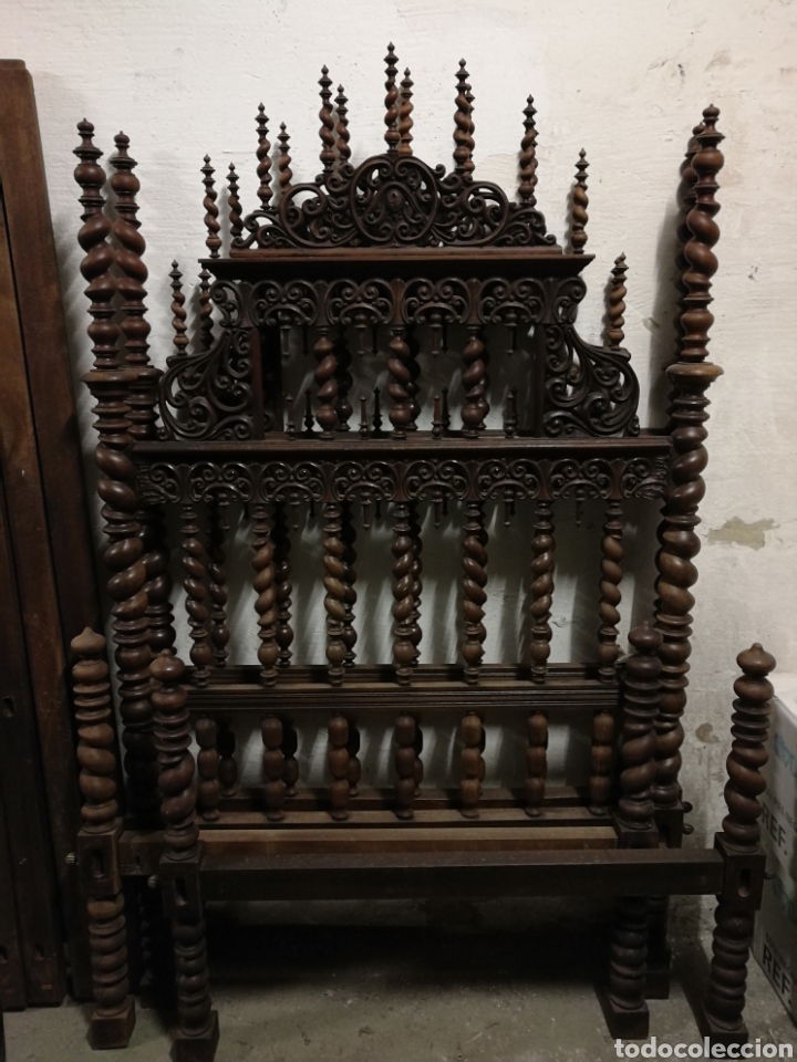 Antig&uuml;edades: Cama de casa palacio siglo XIX - Foto 6