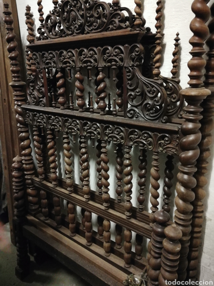 Antig&uuml;edades: Cama de casa palacio siglo XIX - Foto 9