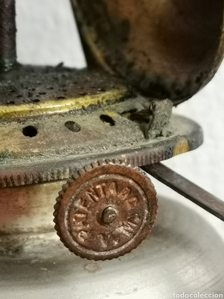 Antig&uuml;edades: Antiguo quinqu&eacute; de metal - Foto 4
