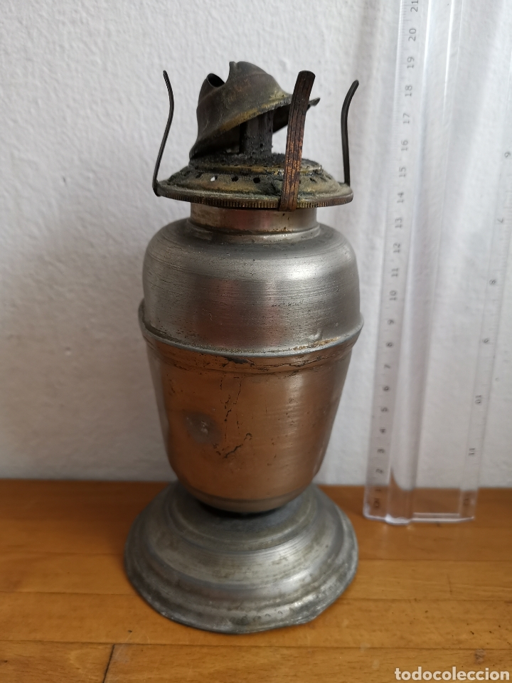 Antig&uuml;edades: Antiguo quinqu&eacute; de metal - Foto 6