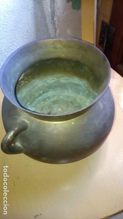 Antig&uuml;edades: OLLA DE BRONZE . - Foto 2