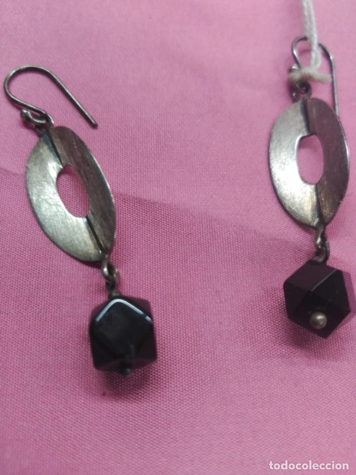 Antig&uuml;edades: Pendiente plata con azabache. + - Foto 2
