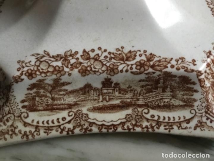 Antig&uuml;edades: Antigua sopera pickman - Foto 6