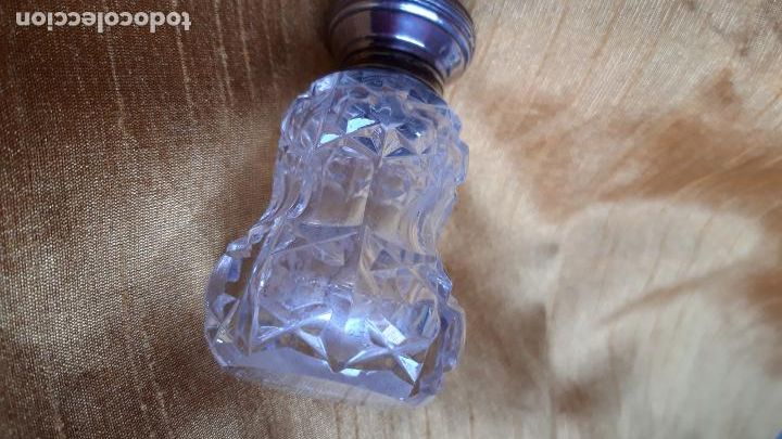 Antig&uuml;edades: Salero cristal y plata - Foto 2