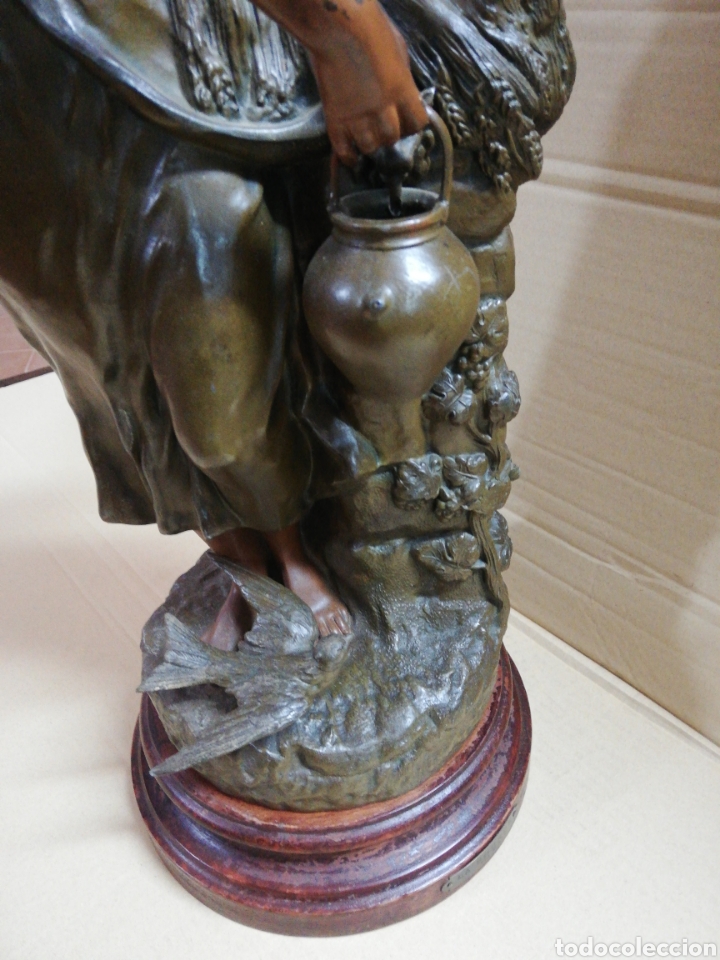 Antig&uuml;edades: Figura mujer en calamina - Foto 3