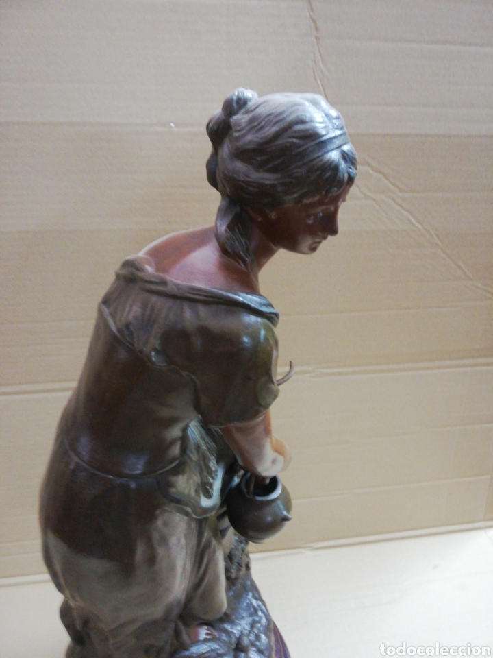 Antig&uuml;edades: Figura mujer en calamina - Foto 6