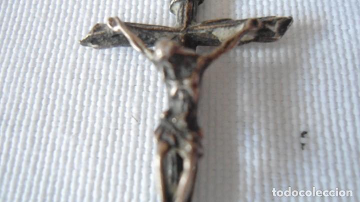 Antig&uuml;edades: PEQUE&Ntilde;O CRUCIFIJO DE PLATA - Foto 3