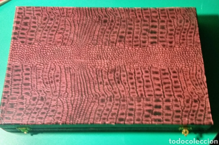 Antig&uuml;edades: 6 Cubiertos de servicio en alpaca dorada y estuche. - Foto 4