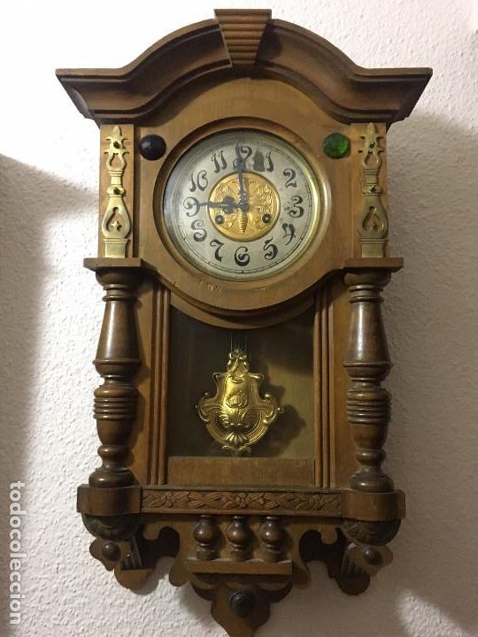 Antig&uuml;edades: reloj de pared de madera antiguo - Foto 1