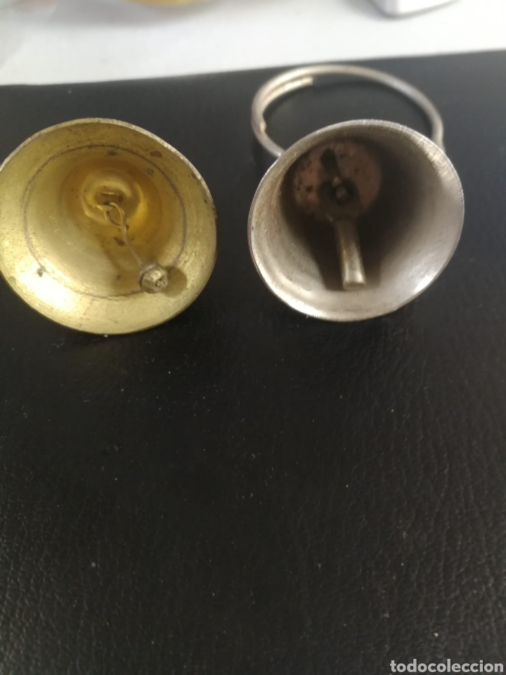 Antig&uuml;edades: Pareja de campanitas - Foto 3