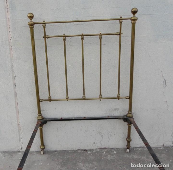 Antig&uuml;edades: Cama antigua de bronce de 90 - Foto 4