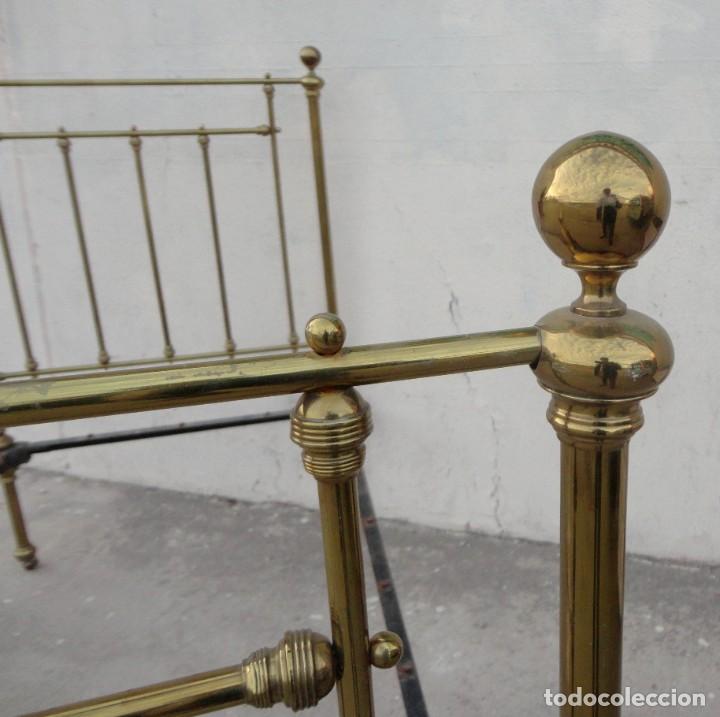Antig&uuml;edades: Cama antigua de bronce de 90 - Foto 12