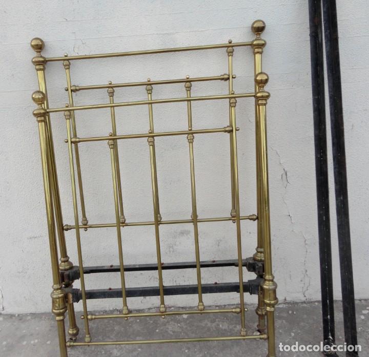 Antig&uuml;edades: Cama antigua de bronce de 90 - Foto 14