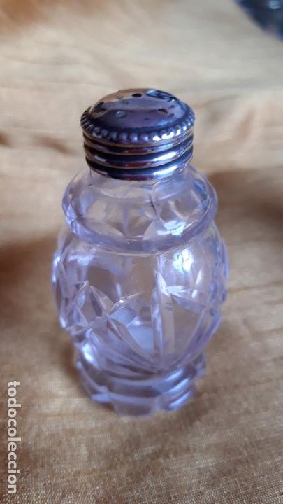 Antig&uuml;edades: Salero cristal y plata - Foto 12