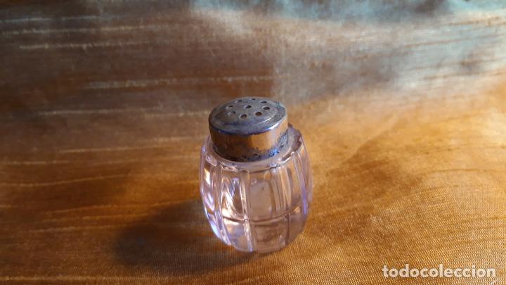 Antig&uuml;edades: Salero cristal rosa - Foto 1