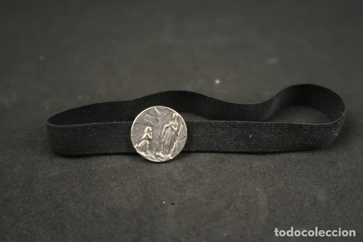 Antig&uuml;edades: Antigua Medalla Religiosa - Foto 2