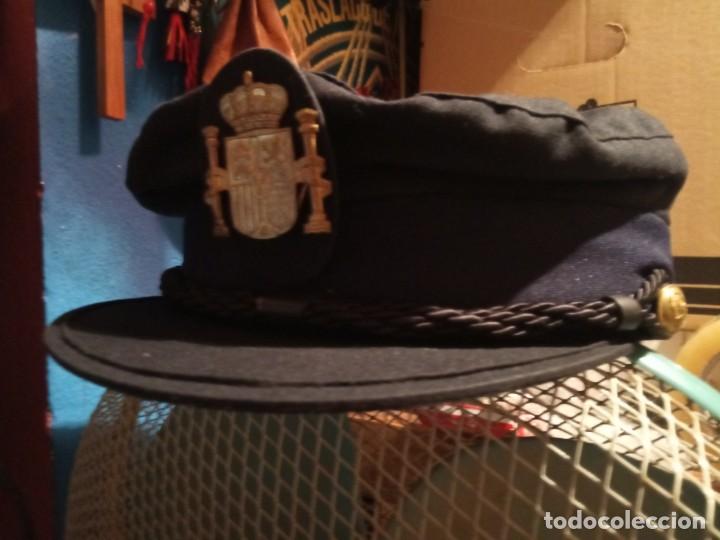 Antig&uuml;edades: Gorra de policia - Foto 2