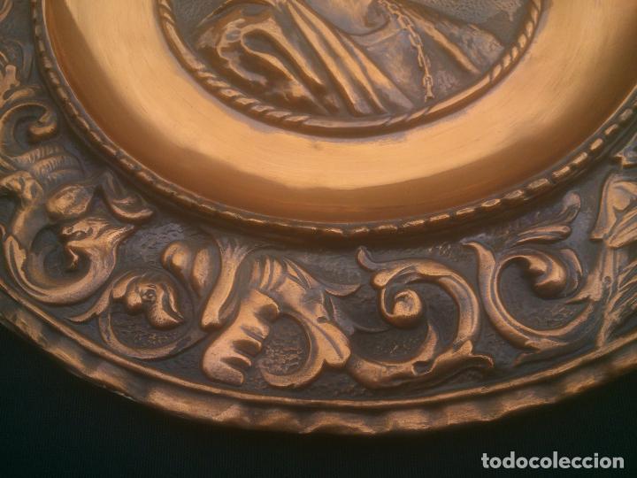 Antig&uuml;edades: PLATO DE COBRE REY FERNANDO - Foto 3