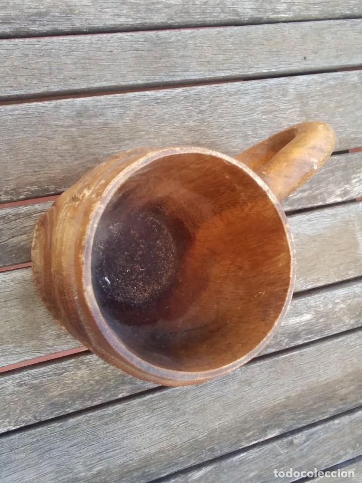 Antig&uuml;edades: Taza de madera tallada. - Foto 4