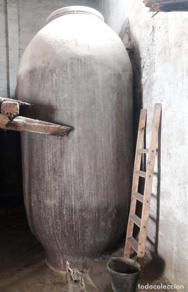 Antig&uuml;edades: TINAJA VINO BODEGA 3,5 METROS - Foto 1