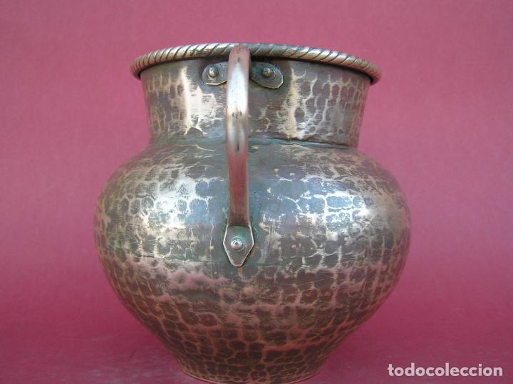 Antig&uuml;edades: orza de cobre martilleado. - Foto 4