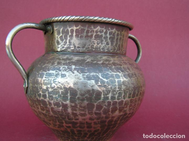 Antig&uuml;edades: orza de cobre martilleado. - Foto 5