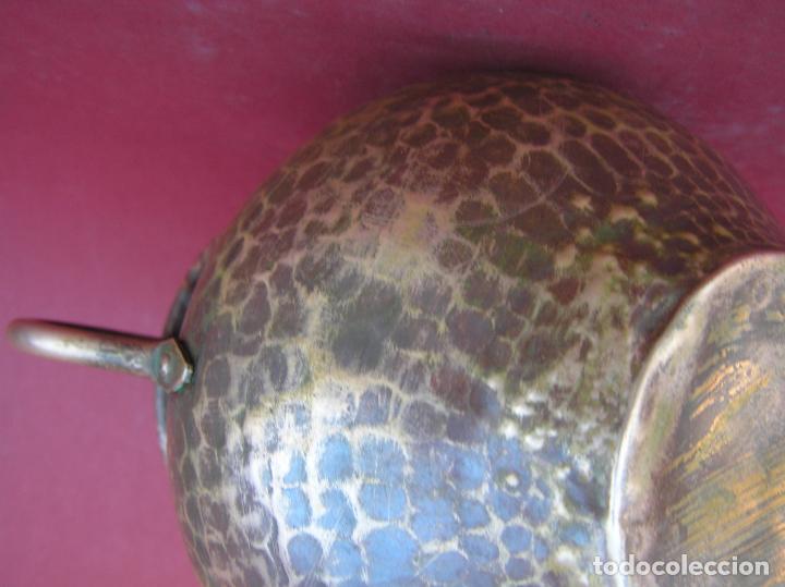 Antig&uuml;edades: orza de cobre martilleado. - Foto 12