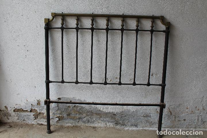 Antig&uuml;edades: cama antigua de hierro y lat&oacute;n - Foto 6