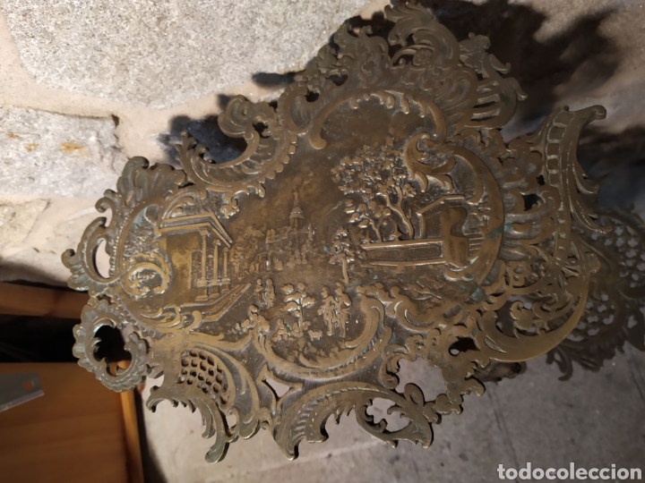 Antig&uuml;edades: Mesa bronce, macetero - Foto 2