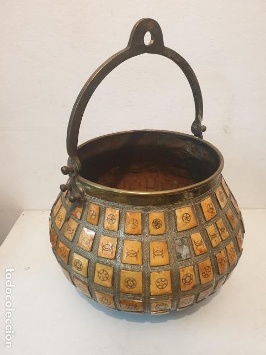 Antig&uuml;edades: CALDERO BRONCE CON INCRUSTACIONES PIEDRAS - Foto 3