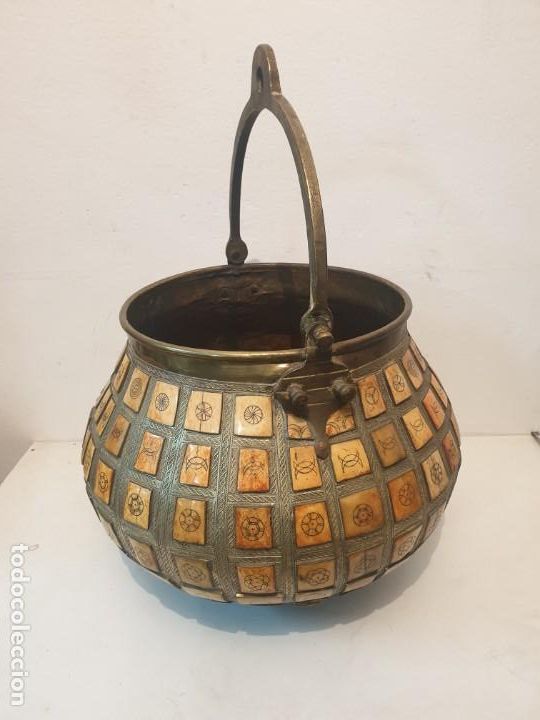 Antig&uuml;edades: CALDERO BRONCE CON INCRUSTACIONES PIEDRAS - Foto 15