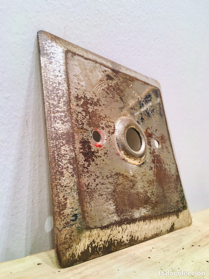 Antiquit&eacute;s: PLACA ANTIGUA DE PARED PARA INTERRUPTOR O ENCENDIDO DE APARATO ELECTRICO